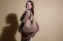 Euphoria Handbag - Foxy And Beautiful