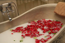 Classic Red Roses Soap Set - Foxy And Beautiful