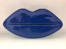 Lip Clutch - Foxy And Beautiful
