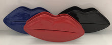 Lip Clutch - Foxy And Beautiful