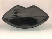 Lip Clutch - Foxy And Beautiful