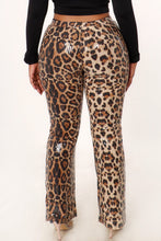 Leopard Sequined Flared Pant